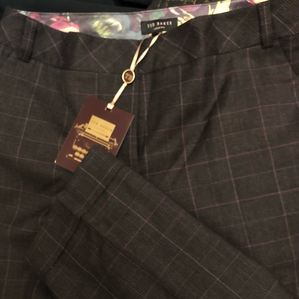 Authentic NWT Ted Baker women’s trousers size 2